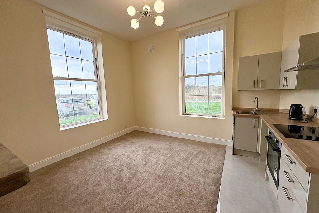 Flat 7 Shawbury Park, Shrewsbury, SY4 4JP To Let